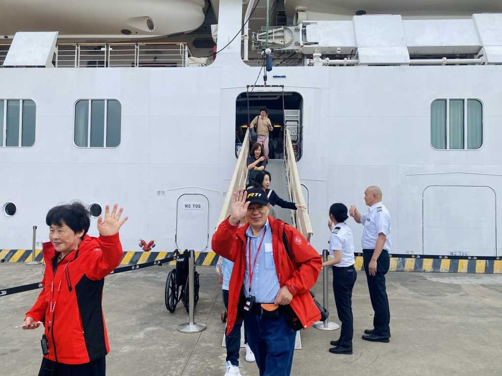 Quảng Ninh: Chưa tăng giá dịch vụ qua cảng tàu khách quốc tế Hạ Long, Tuần Châu