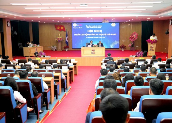 Công ty Điện lực Hà Giang tổ chức Hội nghị người lao động năm 2024