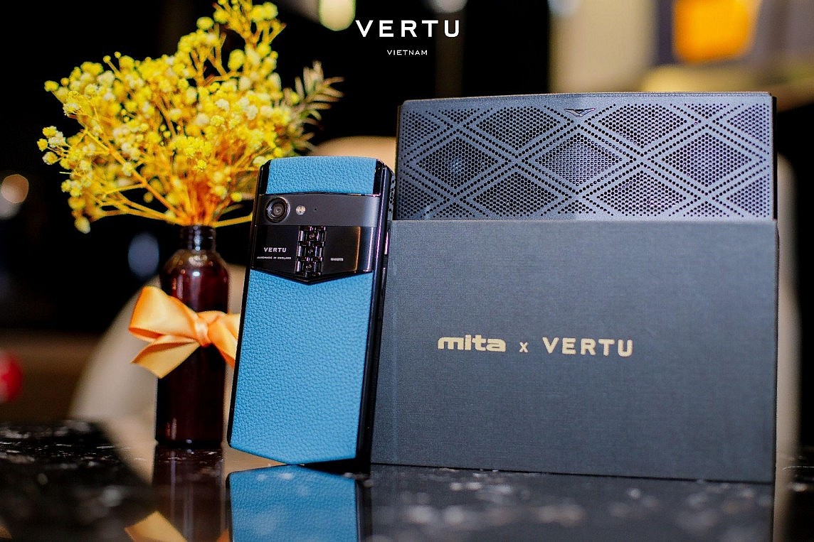 Giới thượng lưu Việt Nam dần chuyển đổi sang dùng điện thoại Vertu trang bị sóng 4G/5G