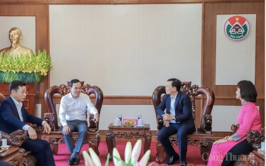 Phó Thủ tướng Chính phủ Trần Lưu Quang làm việc tại Đắk Nông