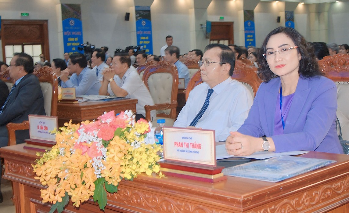 Thủ tướng Phạm Minh Chính dự hội nghị công bố quy hoạch và xúc tiến đầu tư tỉnh Tiền Giang