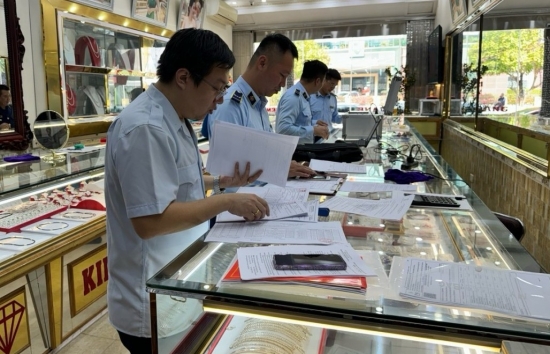 Quảng Ninh: Phát hiện hàng chục cơ sở kinh doanh vàng vi phạm