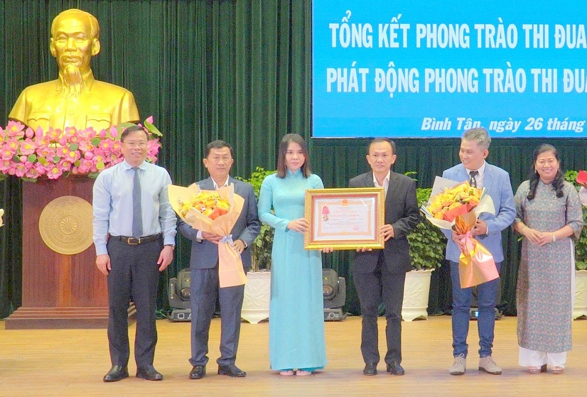 TP. Hồ Chí Minh: UBND quận Bình Tân tổ chức Hội nghị Tổng kết phong trào thi đua yêu nước năm 2023