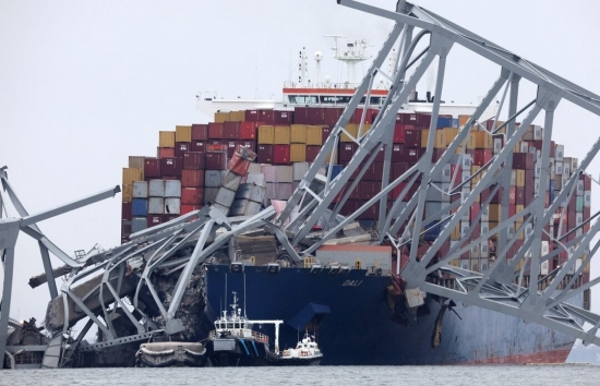 Vụ tàu đâm sập cầu Baltimore:  Các công ty bảo hiểm có thể phải bồi thường tới 4 tỷ USD