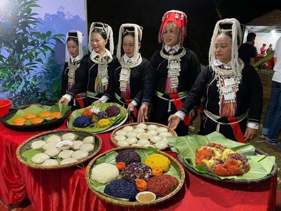 17 gian hàng quốc tế tham gia Lễ hội Văn hóa, du lịch ẩm thực lớn nhất Hà Giang