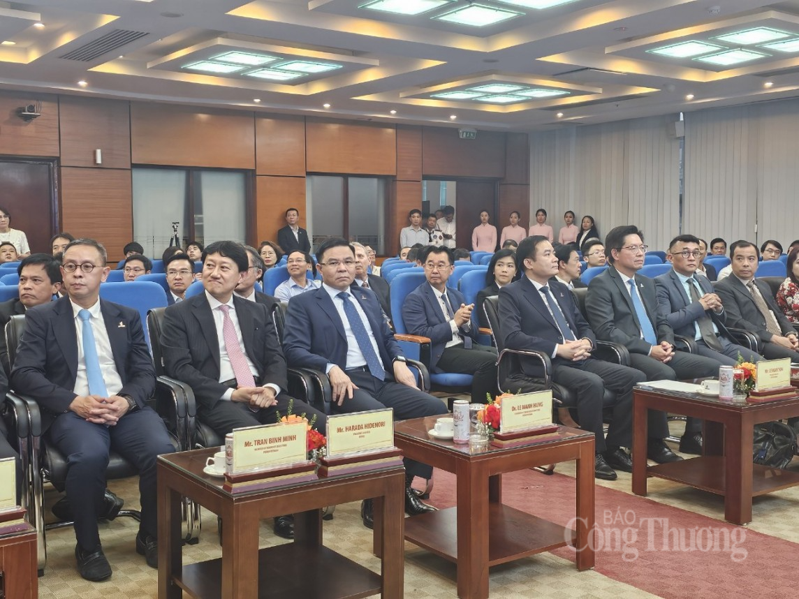 Petrovietnam thực hiện ký kết các thỏa thuận thương mại cho chuỗi dự án Lô B - Ô Môn