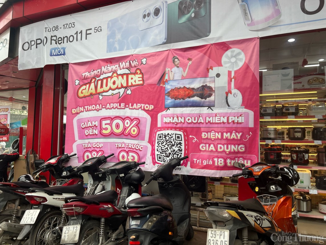 Hà Nội: Siêu thị điện máy dồn dập giảm giá sản phẩm các sản phẩm làm mát đầu hè