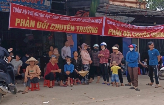 Thanh Hóa: Tạm dừng sáp nhập Trường Tiểu học Nguyễn Bá Ngọc và Lê Văn Tám