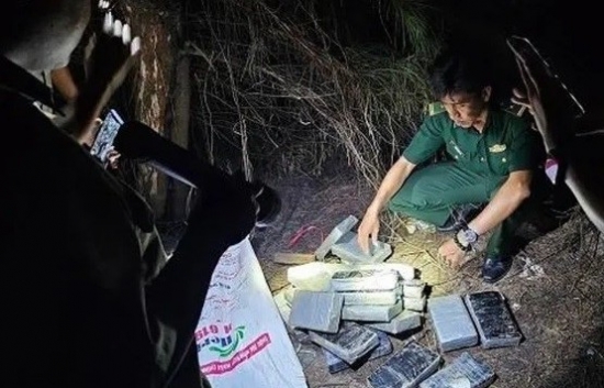 Bà Rịa - Vũng Tàu: Phát hiện thêm một bao tải chứa 21 gói nghi ma túy