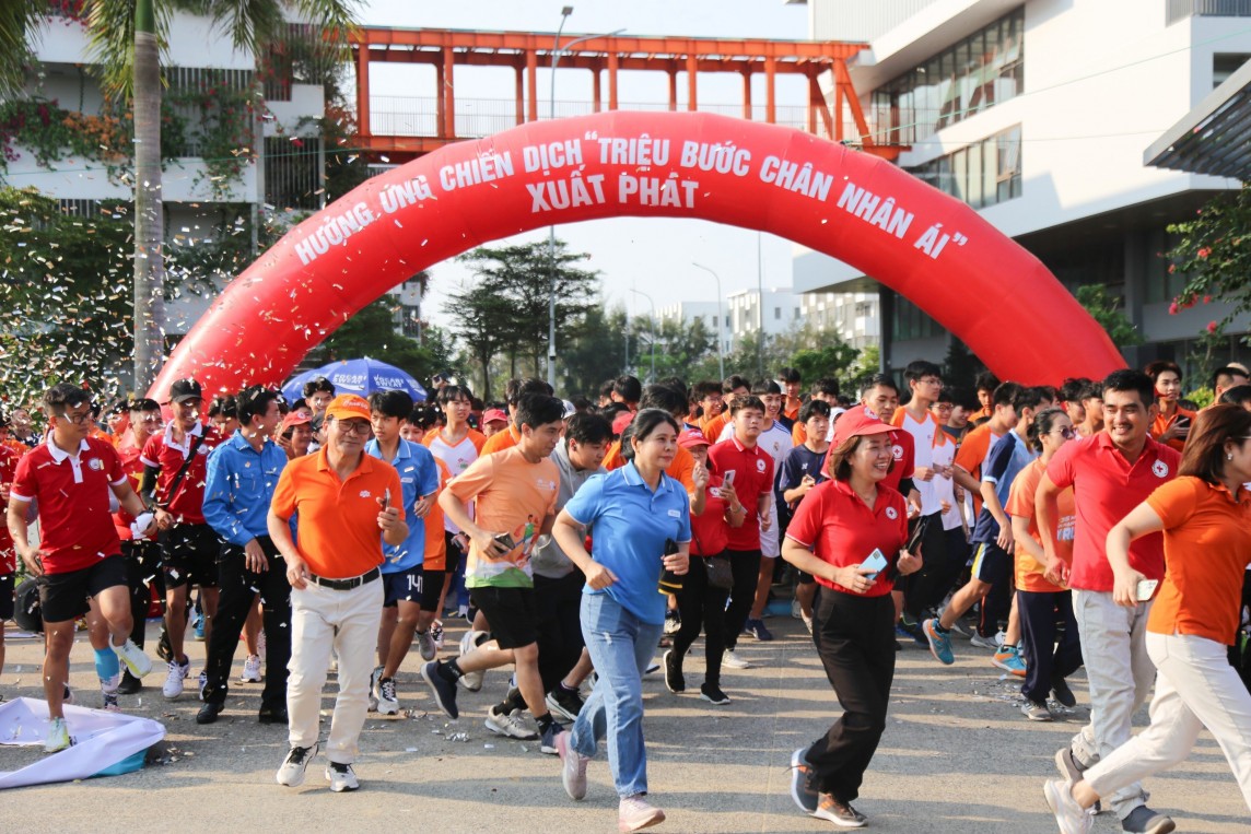 Đà Nẵng: Hơn 1.000 người hưởng ứng chiến dịch “Triệu bước chân nhân ái”