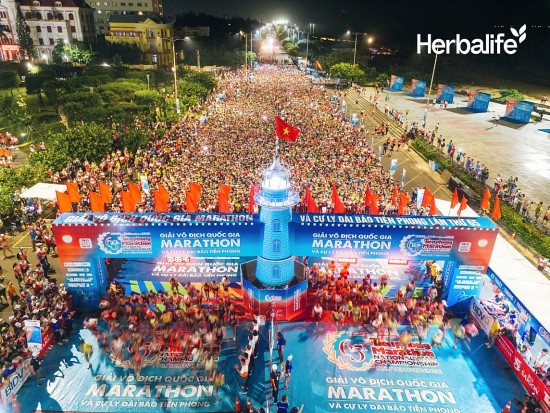 herbalife viet nam dong hanh cung tien phong marathon nam thu tu lien tiep