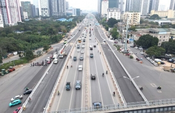 Hà Nội: Những phương tiện được lưu thông trên hai nhánh cầu vượt Mai Dịch