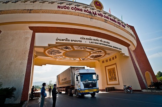 Việt Nam - Lào: Mở rộng không gian hợp tác, tạo đột phá trong quan hệ thương mại