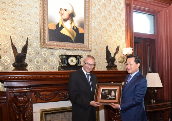 Phó Thủ tướng Lê Minh Khái tiếp xúc với chính giới Hoa Kỳ