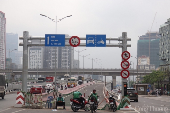 Cầu vượt Mai Dịch sẵn sàng thông xe, sớm giải quyết tình trạng tắc nghẽn