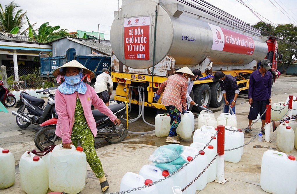Tiền Giang không để người dân thiếu nước sạch sử dụng trong mùa khô