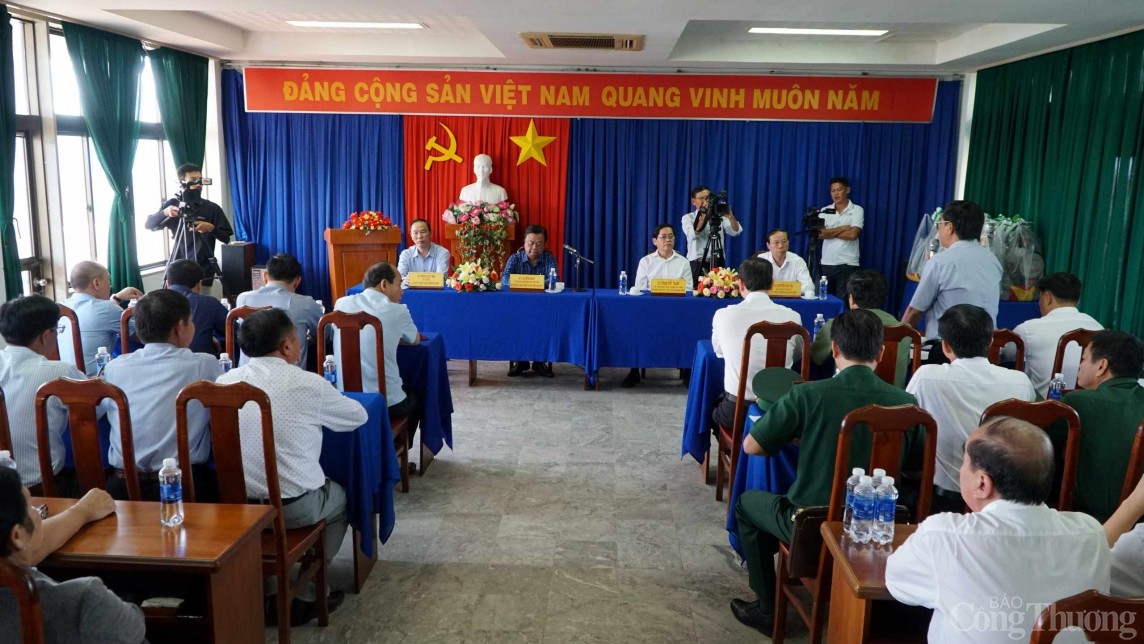 Bộ trưởng Lê Minh Hoan kiểm tra công tác phòng, chống IUU tại Bà Rịa – Vũng Tàu