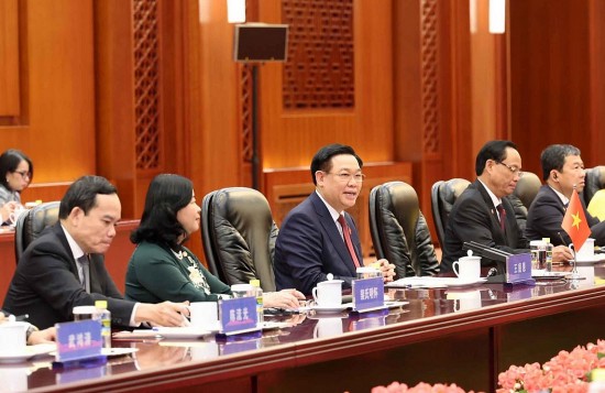 Đề nghị Trung Quốc tiếp tục mở rộng nhập khẩu hàng hóa, nông thủy sản Việt Nam