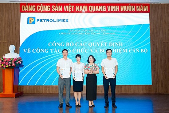 Petrolimex Hải Phòng: Thành lập Văn phòng và trao các quyết định bổ nhiệm cán bộ