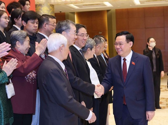 Chủ tịch Quốc hội dự chương trình Gặp gỡ hữu nghị nhân dân Việt Nam - Trung Quốc