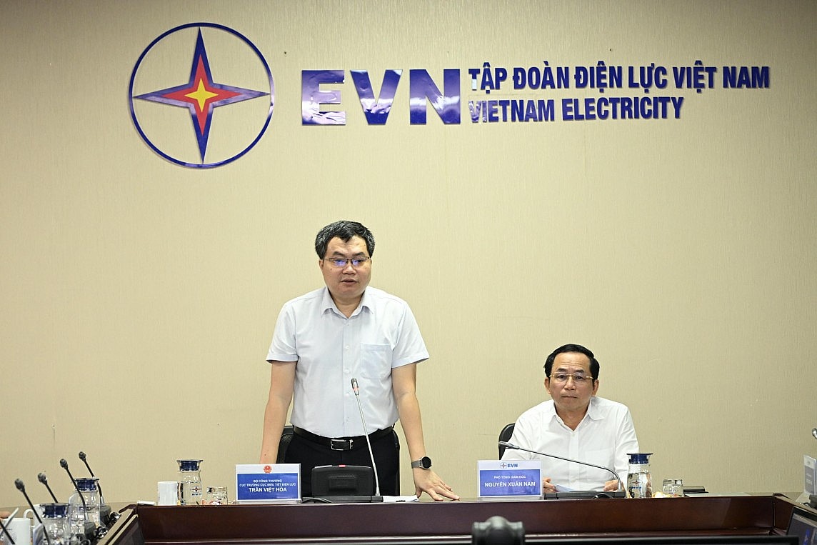 Bộ Công Thương tổ chức họp Tổ Biên tập Luật Điện lực (sửa đổi)