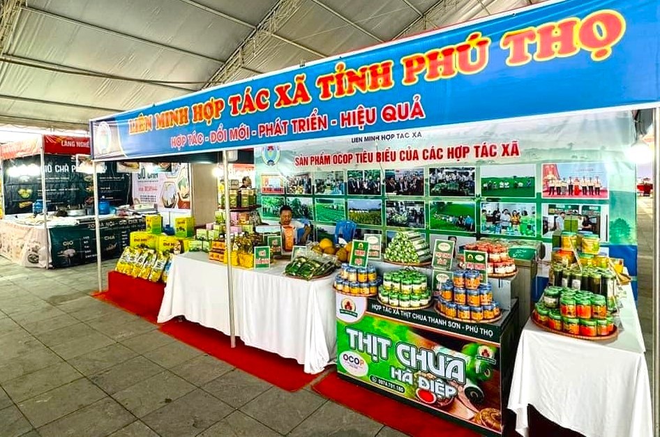 350 gian hàng tham dự Hội chợ thương mại và sản phẩm OCOP tỉnh Phú Thọ năm 2024