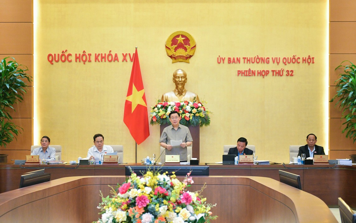 Chủ tịch Quốc hội Vương Đình Huệ phát biểu khai mạc Phiên họp thứ 32 của Uỷ ban Thường vụ Quốc hội 