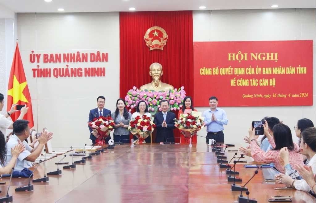 Quảng Ninh: Công bố quyết định bổ nhiệm nhiều vị trí quan trọng tại các sở, ngành