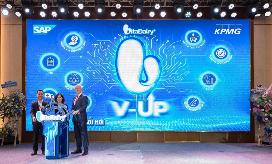 VitaDairy và Kpmg Việt Nam ký kết hợp tác khởi động dự án chuyển đối số V - UP