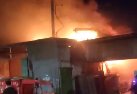 Bình Dương: Cháy lớn tại xưởng của Công ty Lê Gia ở Tân Uyên