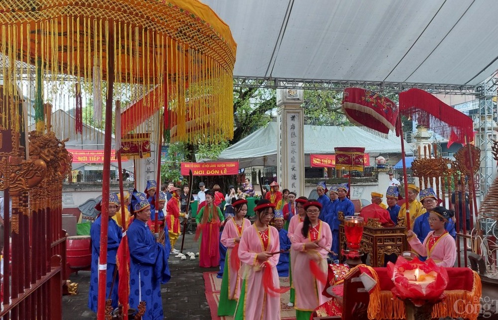 Hà Nội: Đặc sắc lễ hội truyền thống làng Duyên Trường