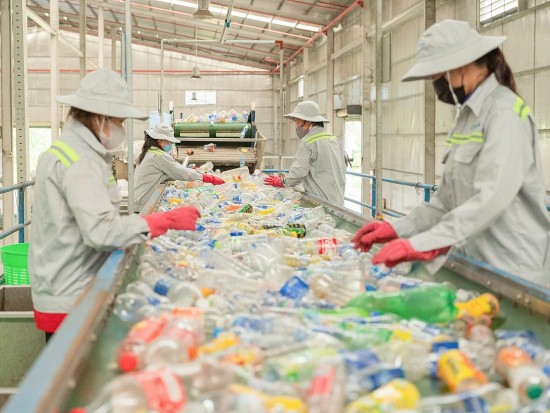 Làm gì để minh bạch “thị trường” rác thải nhựa trong thực thi EPR?