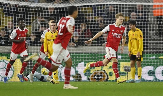 Bảng xếp hạng vòng 34 Ngoại hạng Anh ngày 21/4: Thắng Wolves, Arsenal chiếm lại ngôi đầu