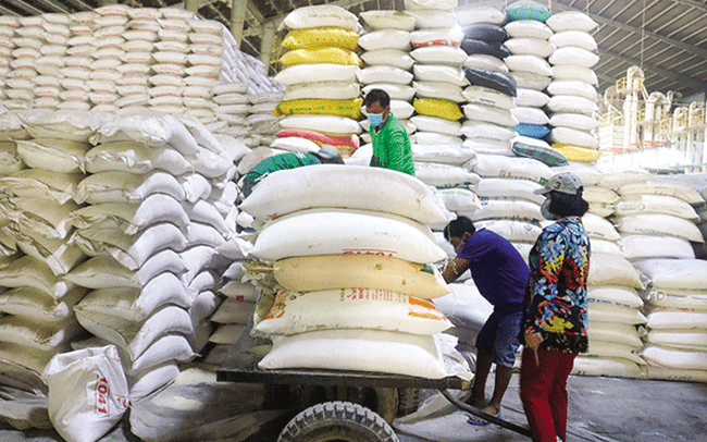 Xuất cấp hơn 746 tấn gạo dự trữ quốc gia hỗ trợ người dân 2 tỉnh trong dịp giáp hạt