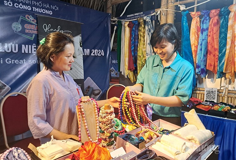 Hà Nội: 100 gian hàng tham gia Hội chợ hàng lưu niệm Thủ đô năm 2024