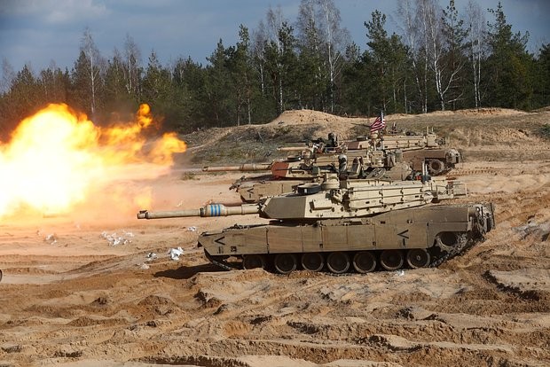 Chiến sự Nga-Ukraine hôm nay ngày 26/4/2024: Ukraine tạm dừng sử dụng xe tăng Abrams; Kiev đã nhận 100 tên lửa ATACMS