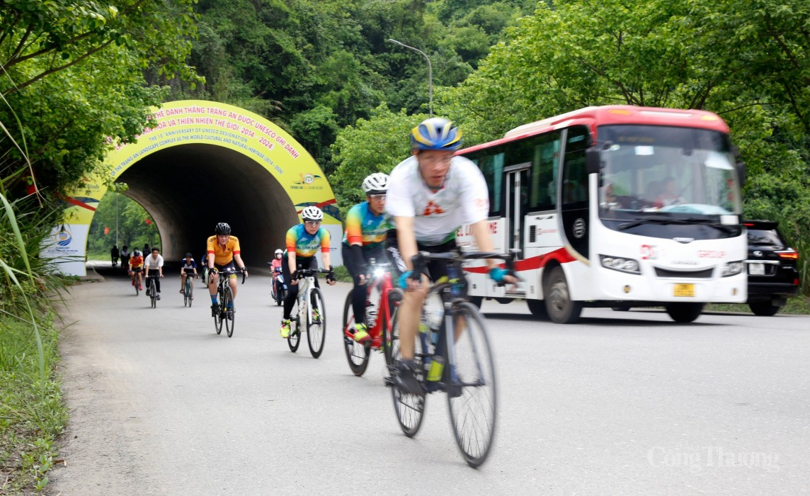 600 vận động viên tham gia Giải đạp xe Vì môi trường xanh ở Ninh Bình