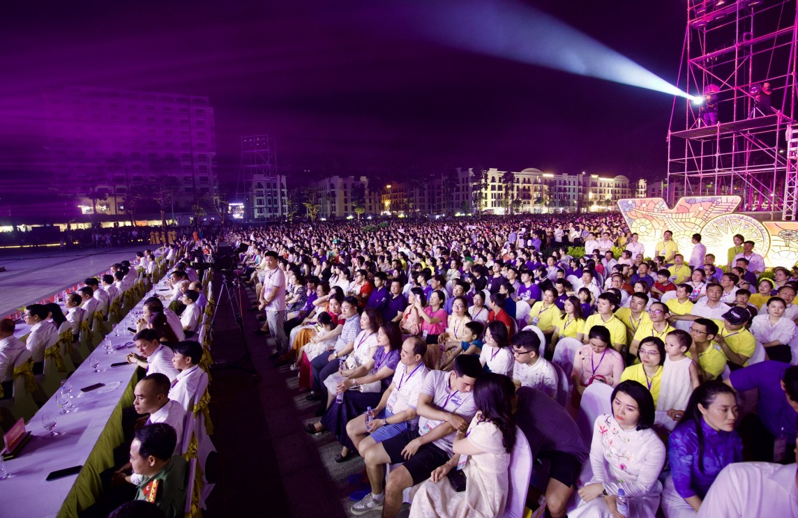 Thanh Hóa: Khai mạc Lễ hội du lịch biển 2024 “Sầm Sơn – Rực rỡ sắc màu”