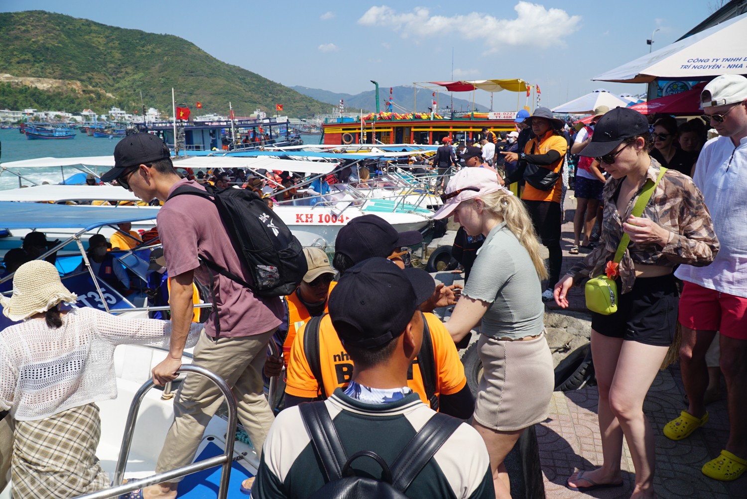Khánh Hoà đón hơn 262.000 lượt khách lưu trú 5 ngày nghỉ lễ