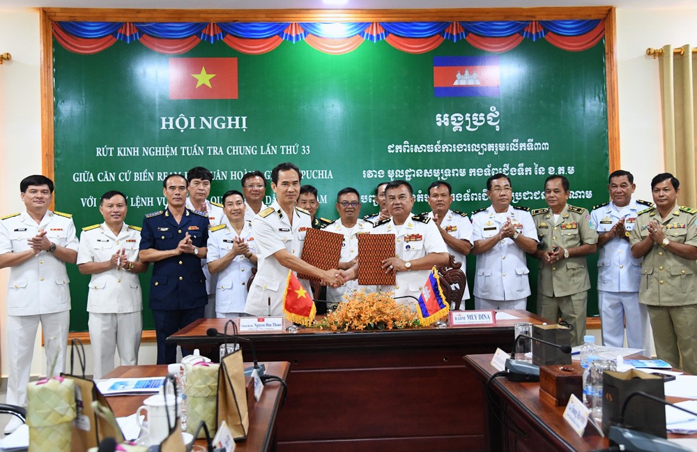 Hải quân Việt Nam-Campuchia rút kinh nghiệm tuần tra chung lần thứ 33