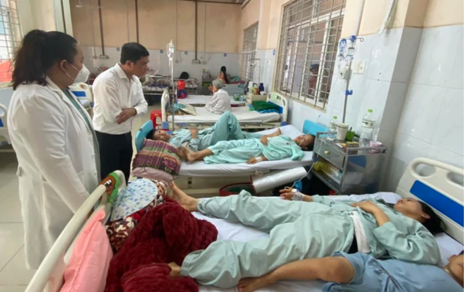Bộ Y tế yêu cầu đình chỉ cơ sở bánh mì khiến gần 300 người ngộ độc tại Đồng Nai