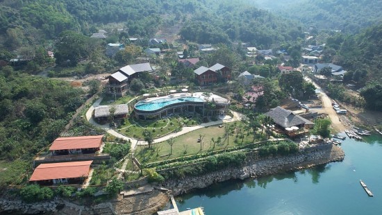 Nhịp cầu Công Thương ngày 4/5: Phản ánh liên quan khai thác đất rừng tại Sóc Sơn; Khu nghỉ dưỡng Mơ Village