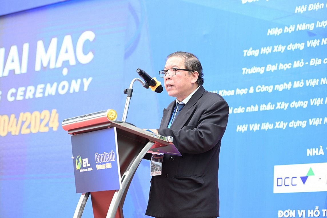 Ông Lê Ngọc Đức - Phó Giám đốc Công ty CP Quảng cáo và Hội chợ Quốc tế Hà Nội phát biểu.