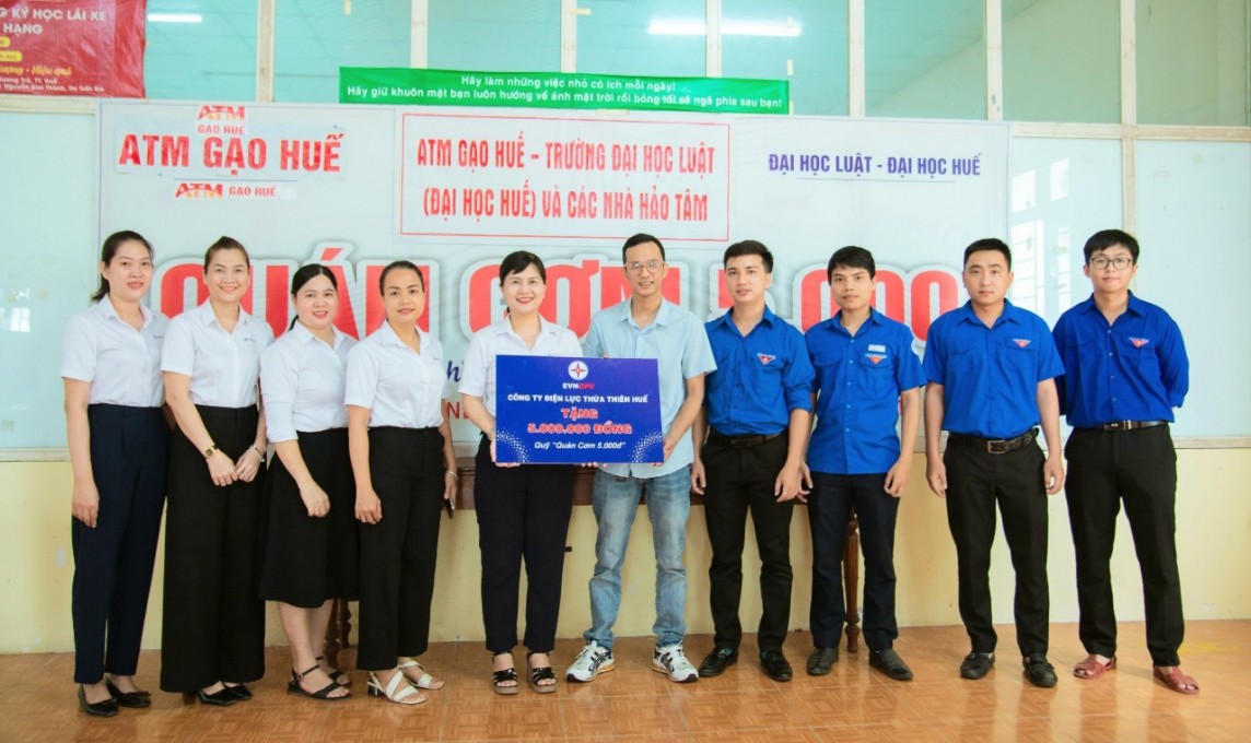 PC Thừa Thiên Huế: Ủng hộ kinh phí cho 