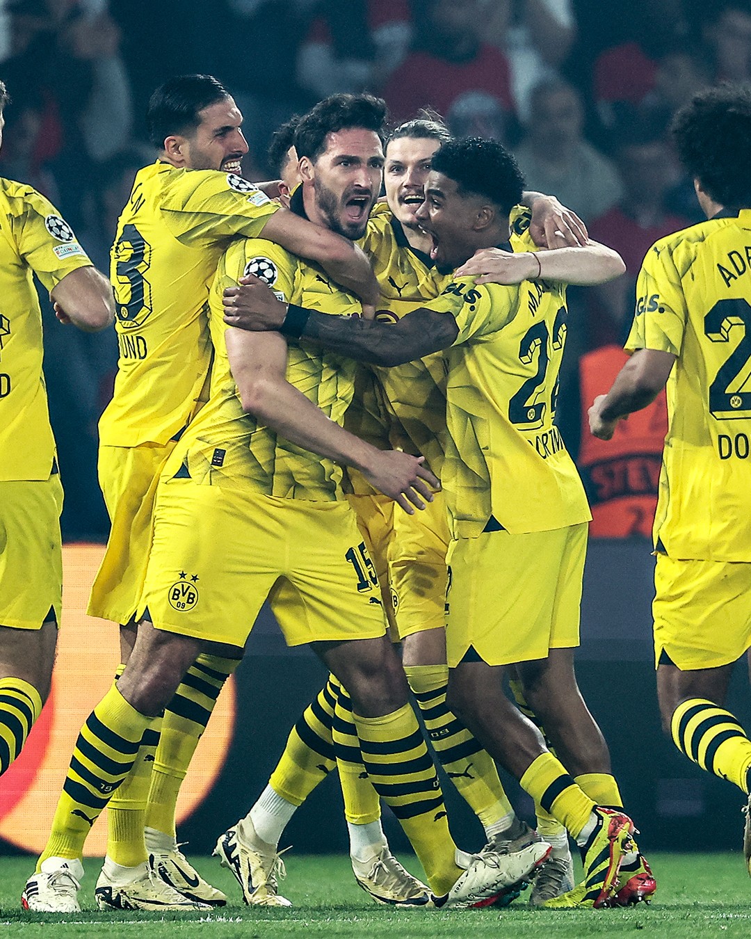 PSG - Dortmund: May mắn ngoảnh mặt, chủ nhà dừng bước