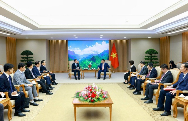 Thủ tướng: Mong muốn các doanh nghiệp công nghệ số của Việt Nam trở thành đối tác của Samsung