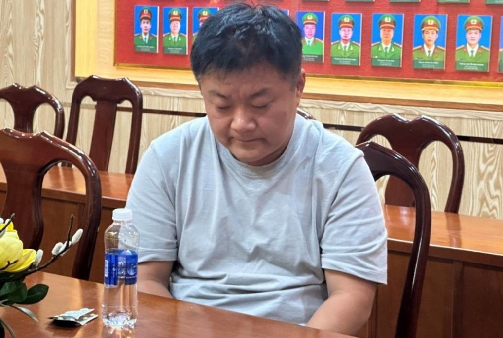 Bị can Feng Yong tại cơ quan điều tra