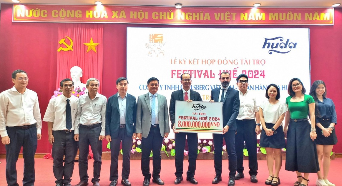 Thừa Thiên Huế: Carlsberg Việt Nam là “Nhà tài trợ Bạch kim” cho Festival Huế 2024
