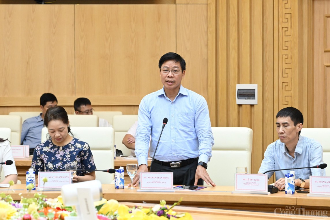 PGS.TS Nguyễn Xuân Hoàn, Hiệu trưởng Trường Đại học Công Thương Thành phố Hồ Chí Minh