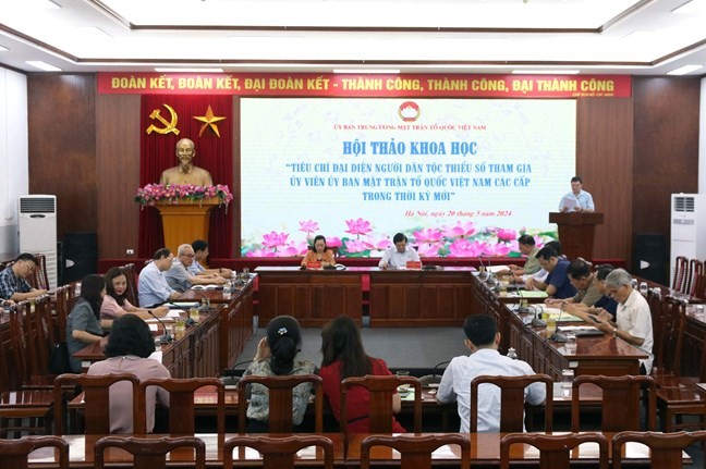 Tiêu chí đại diện người dân tộc thiểu số tham gia Ủy viên Ủy ban Mặt trận Tổ quốc